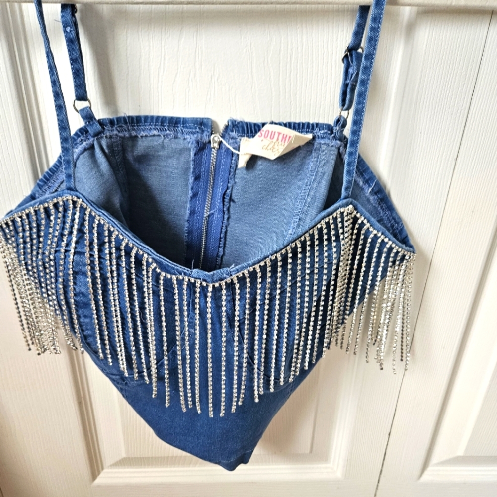 Southern Fried Chics Boutique denim crop and fringe size large